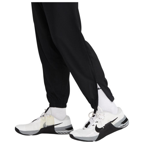 Nike Ανδρικό παντελόνι φόρμας Dri-FIT Form Tapered Versatile Pants